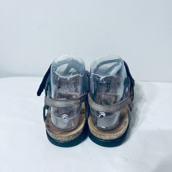 NAOT Sandals Dorith Champagne Shimmer Leather Strappy Comfort Vacation 38 $159 - Picture 5 of 7